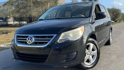 2010 Volkswagen Routan SEL