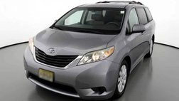 2013 Toyota Sienna LE 7-Passenger