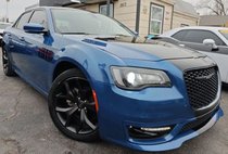 2022 Chrysler 300 Touring L