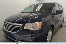 2016 Chrysler Town and Country Touring