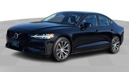 2022 Volvo S60 B5 Momentum