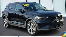 2026 Volvo XC40 B5 Plus