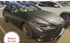 2024 Lexus ES 300h Luxury