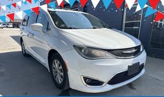 2017 Chrysler Pacifica Touring Plus