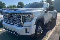 2023 GMC Sierra 3500HD Denali