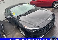 2023 Hyundai Elantra SE