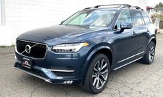 2019 Volvo XC90 T6 Momentum