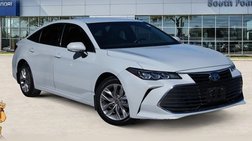 2022 Toyota Avalon Hybrid XLE