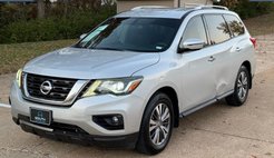 2017 Nissan Pathfinder SV