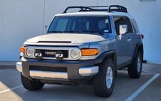 2011 Toyota FJ Cruiser Base