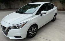 2022 Nissan Versa SV
