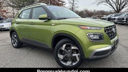 2022 Hyundai Venue SEL