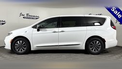 2023 Chrysler Pacifica Hybrid Limited