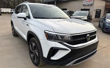2024 Volkswagen Taos SE 4Motion