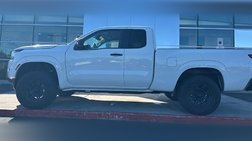 2023 Nissan Frontier S