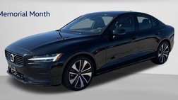 2022 Volvo S60 B5 Momentum