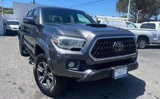 2018 Toyota Tacoma TRD Sport