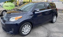 2010 Scion xD Base