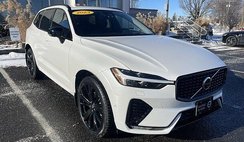 2023 Volvo XC60 B5 Ultimate Dark Theme