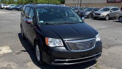 2016 Chrysler Town and Country Limited Platinum