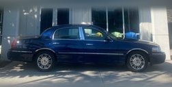 2008 Lincoln Town Car Signature Limited