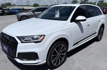 2021 Audi Q7 quattro Premium Plus 55 TFSI