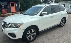 2017 Nissan Pathfinder SL