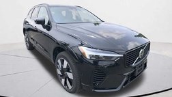 2025 Volvo XC60 T8 Plus Dark Theme