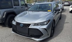 2022 Toyota Avalon Hybrid XSE Nightshade