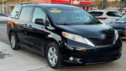 2017 Toyota Sienna LE