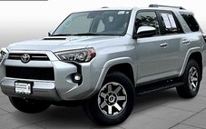 2023 Toyota 4Runner TRD Off-Road