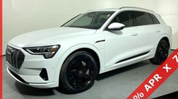 2022 Audi e-tron quattro Premium Plus