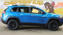 2023 Jeep Cherokee Trailhawk