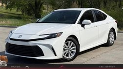 2026 Toyota Camry LE FWD