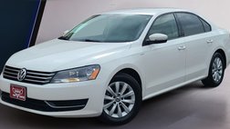 2013 Volkswagen Passat Wolfsburg Edition