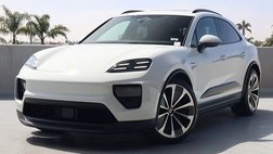 2025 Porsche Macan 4 Electric