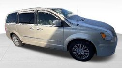 2014 Chrysler Town and Country Touring-L