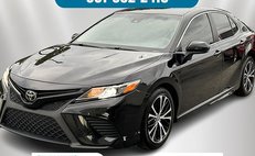 2020 Toyota Camry SE Nightshade