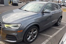 2016 Audi Q3 2.0T quattro Premium Plus