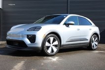 2024 Porsche Macan 4 Electric