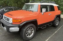 2013 Toyota FJ Cruiser Base