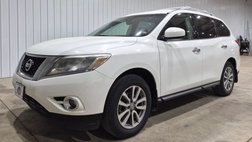2016 Nissan Pathfinder SV