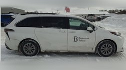 2023 Toyota Sienna LE 8-Passenger