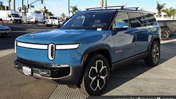 2024 Rivian R1S Adventure