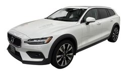 2022 Volvo V60 Cross Country T5