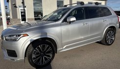2021 Volvo XC90 T6 Momentum 6-Passenger