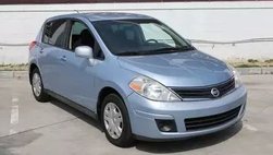 2010 Nissan Versa 1.8 S