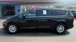 2021 Chrysler Voyager LX