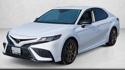 2024 Toyota Camry SE Nightshade