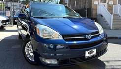 2005 Toyota Sienna XLE